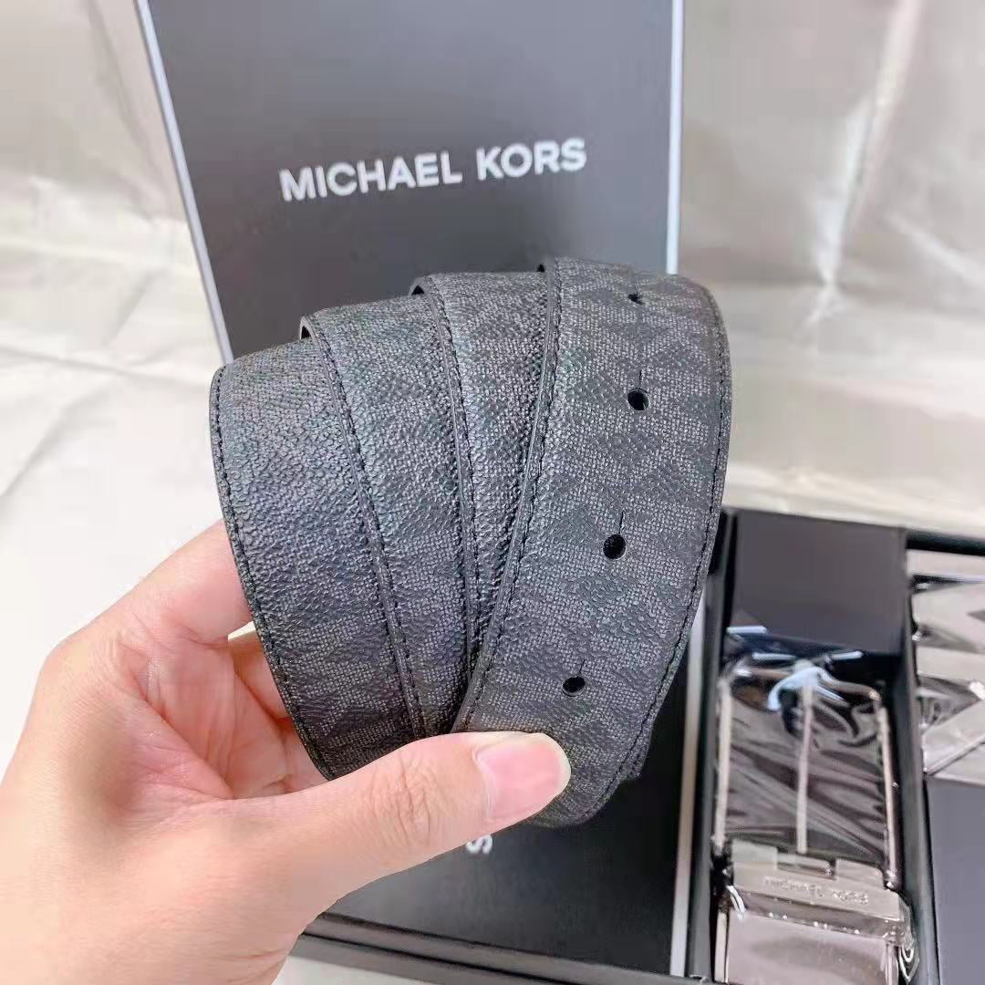 Michael Kors Men's Designer 36H9MBLY4V Jet Set 4 In 1 Michael Kors Men's Designer 36H9MBLY4V Jet Set 4 In 1