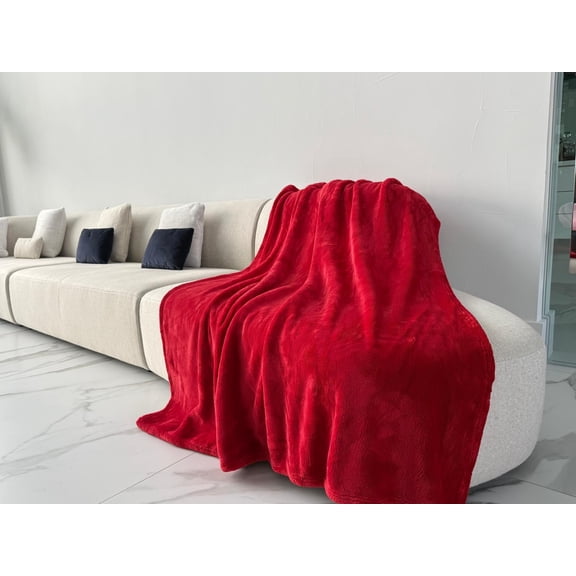 Stanzadeals Ultra-Soft Plush Blanket – Red, 50x60 inches