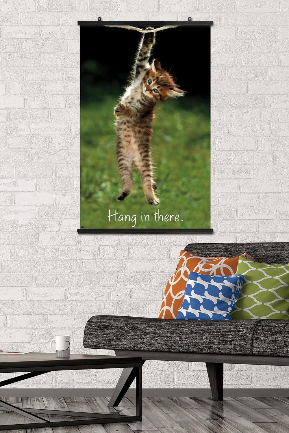 Famous Kitten Hang In There Poster Wall Poster, 22.375" x 34"