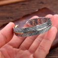 thumbnail image 2 of Pulsera de plumas Yashi estilo retro vintage de plata de ley 925 para hombre y mujer, 2 of 5