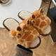 thumbnail image 3 of Pantuflas de algodón con diseño de jirafa, para invierno, para interior y exterior, para mujer, tallas 38-39, 3 of 5