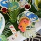 thumbnail image 4 of Plato de Papel Talking Tables Mixtos Dinosaurio 23 cm 8 Unidades, 4 of 7