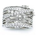 thumbnail image 1 of Anillo de circonita con microincrustaciones de diamantes brillantes Anillo de separación de colores cruzados creativo europeo y americano para mujeres, 1 of 6