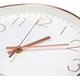thumbnail image 4 of LENRUS Reloj de pared silencioso de cuarzo moderno de 12 pulgadas con números arábigos Relojes de pared sin tictac Decoración de accesorios para el hogar (oro rosa y negro) Vhermosa WL-00597-2, 4 of 6