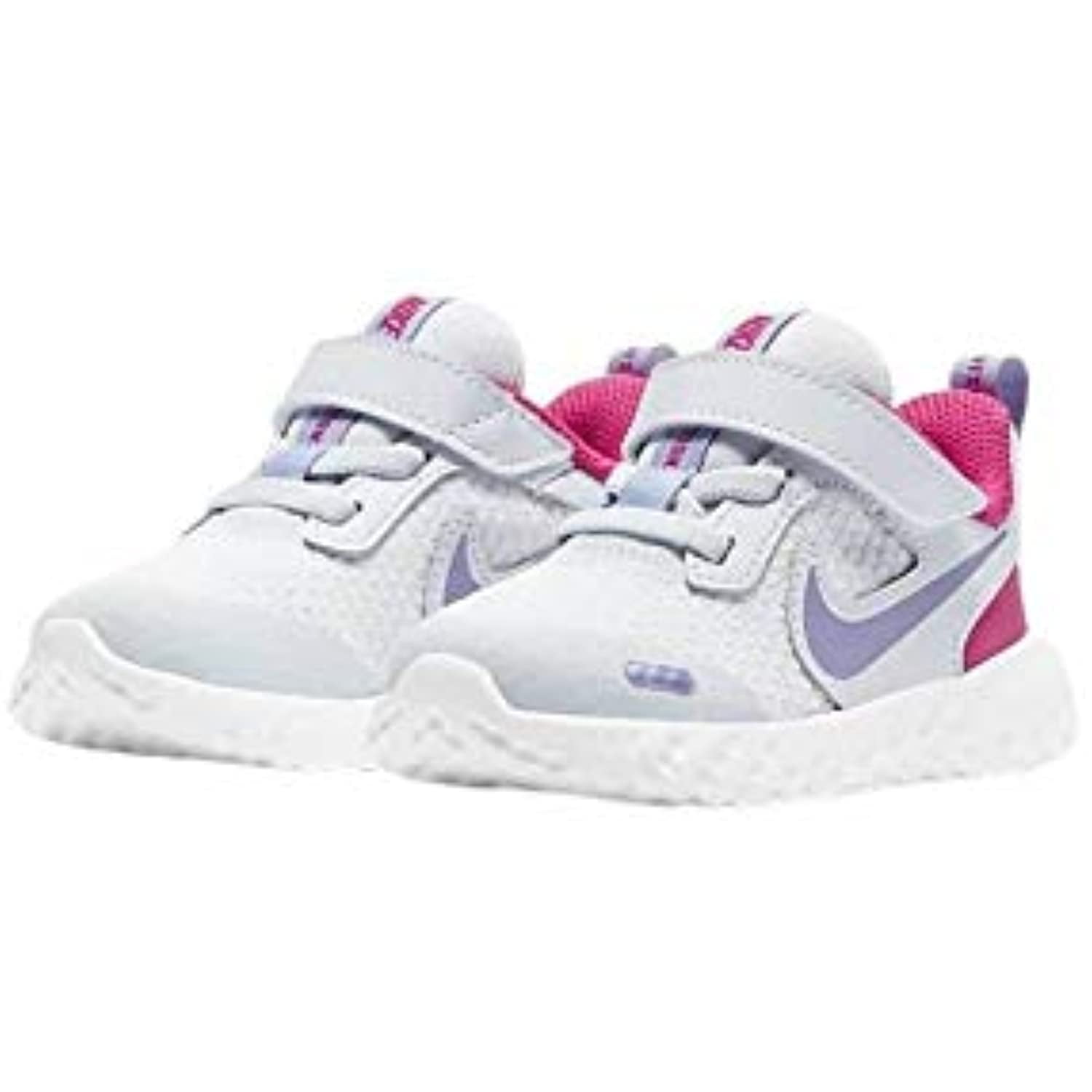 nike velcro running shoes