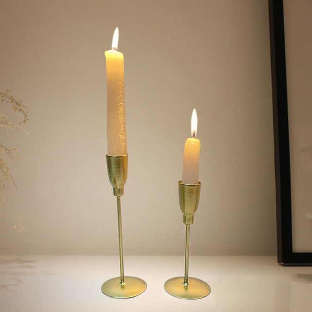 Candelabro de Pilar Macarena Candelabro de Hierro para Velas Cónicas Oro