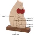 thumbnail image 3 of Adorno de oso de madera personalizado XINYU escultura de oso con 2 a 6 nombres de familia, 3 of 7