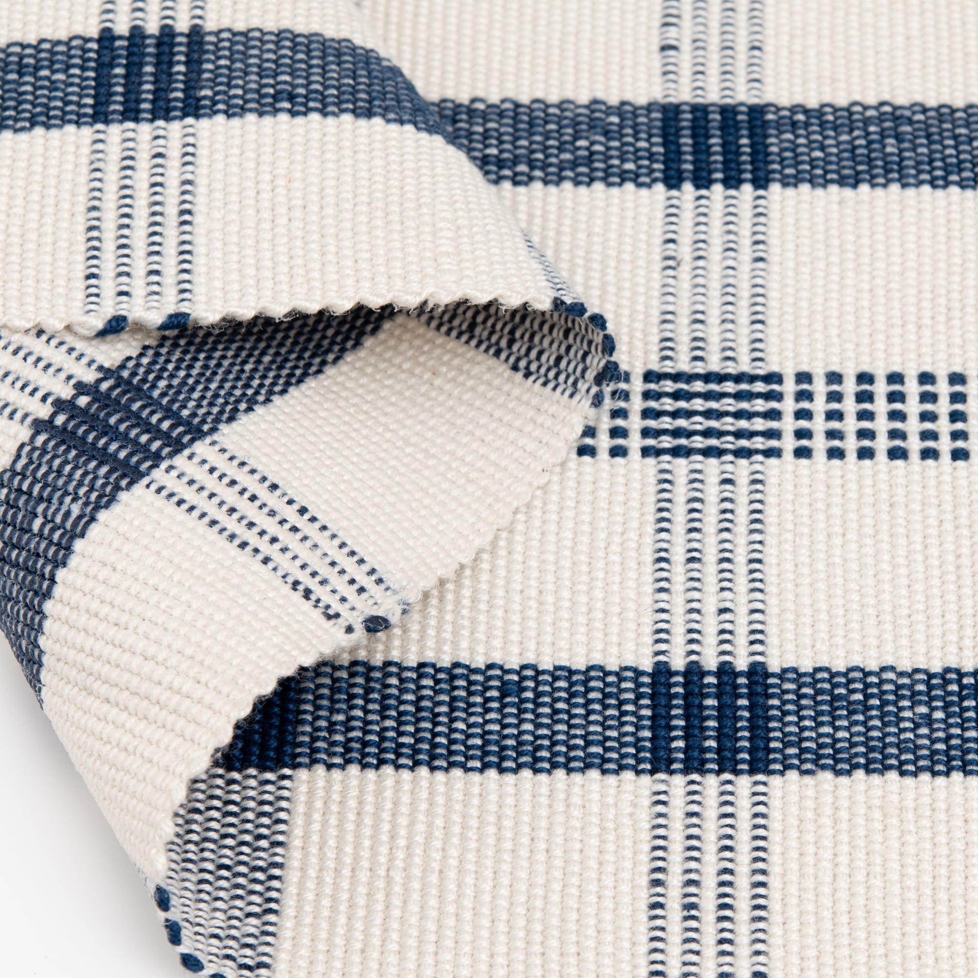 (3 pack) Mainstays Blue Plaid Outdoor Layering Rug, 24"x36"