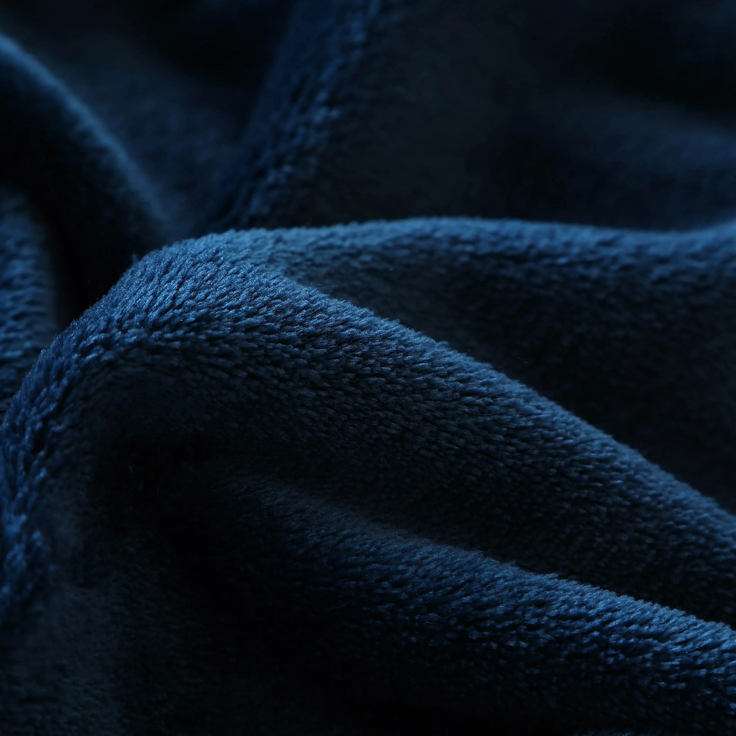 Fleece Bed Blanket King Size 104x90 inches Super Soft Fluffy Fuzzy Plush Blanket Geometric Pattern Cozy Microfiber Flannel Blankets