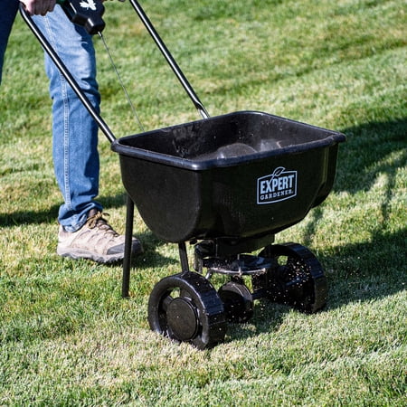 EXPERT GARDENER 66 LB CAPACITY PUSH BROADCAST SPREADER