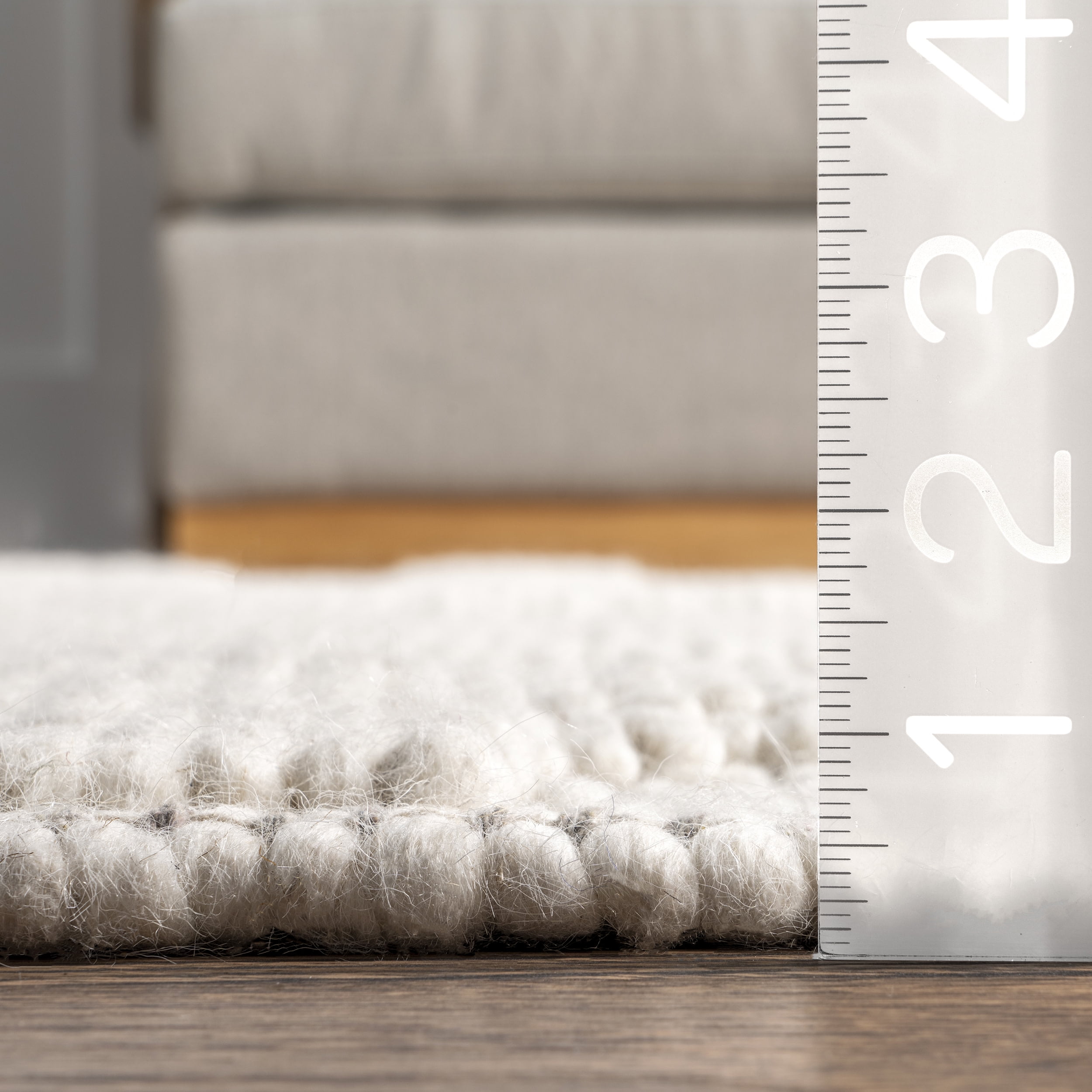 nuLOOM AvionTextured Geometric Wool Area Rug, 4' x 6', Ivory