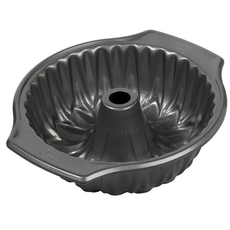 Wilton Bake It Better Non-Stick Flower Fluted Tube Cake Pan, (Best Rated Cake Pans)