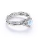 thumbnail image 3 of JeenMata Anillo Nupcial de 1,5 Quilates con Piedra Lunar Arcoíris Facetada Redonda y Moissanita con Vástago en V Engastado en Oro Blanco de 18 K sobre Plata, 3 of 6