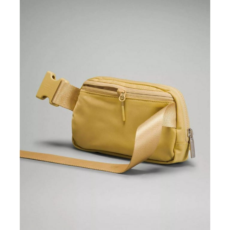 Buy the lululemon Everywhere Belt Bag 1L