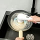 thumbnail image 4 of Cepillo de Limpieza Eléctrico Recargable con 5 Cabezales Intercambiables | Rotación de 360° para Juntas, Azulejos y Bañeras | Fregador Usb para Superficies de Baño y Cocina, 4 of 7