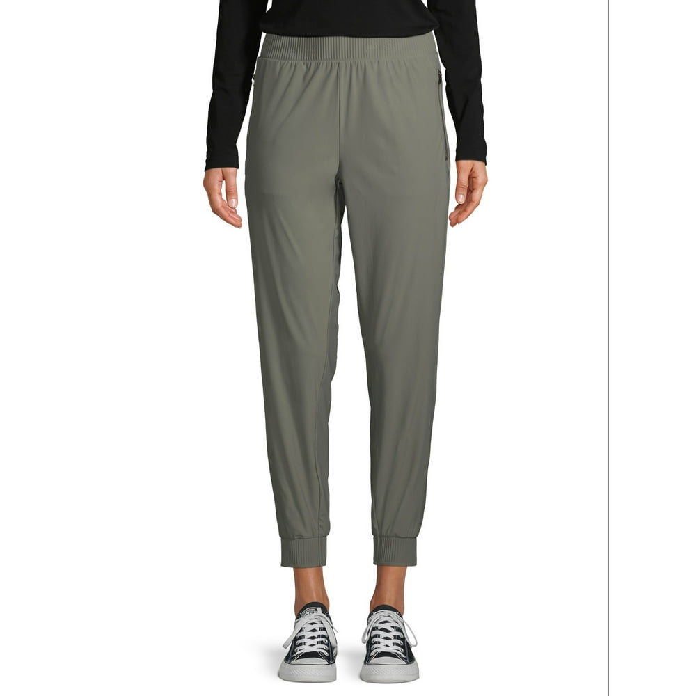 jogger pants with boots