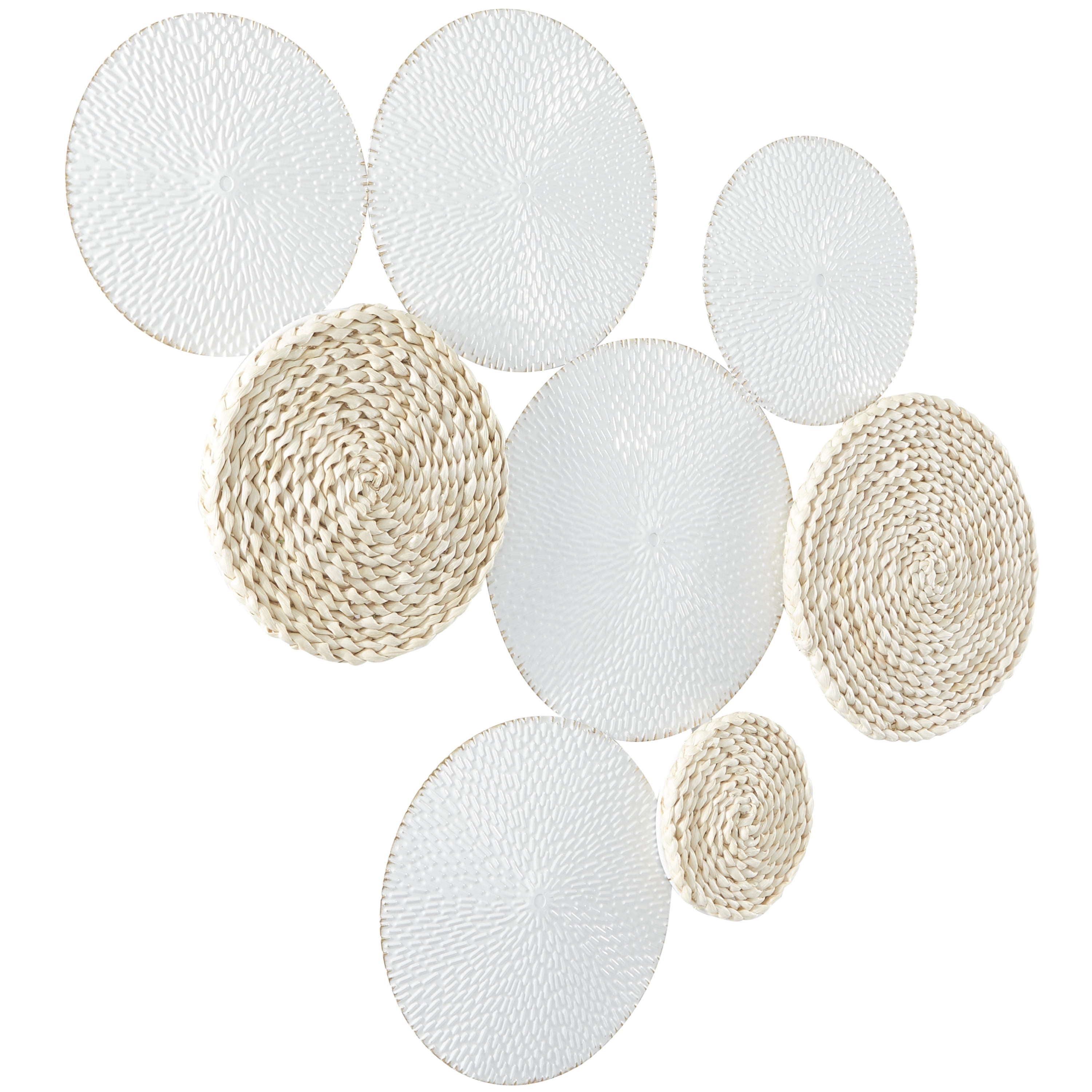 DecMode White Metal Rope Design Plate Wall Decor with Textured Pattern