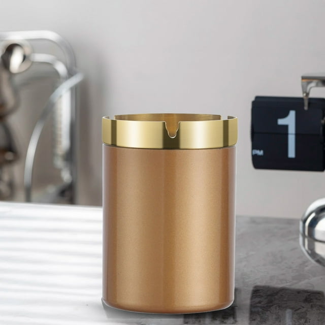 Gold Metal Car Ashtray Flame Retardant Waterproof Automotive Cigarette Container Funnel Shape Lid Easy Clean Design Universal Fit Interior Accessory For Sedan Suv Truck Vehicle