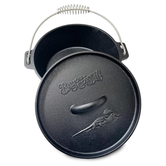 7400 4-Quart Cast Iron Dutch Oven