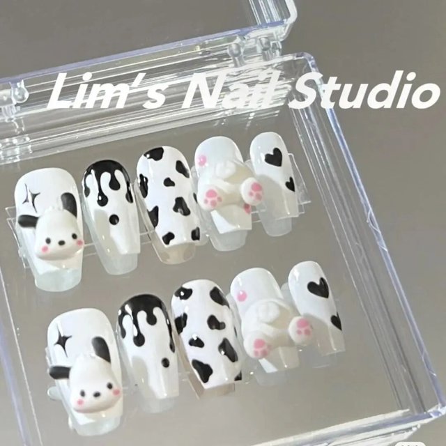 Uñas postizas de Anime Sanrio, pegatinas de Hello Kitty Kuromi Pochacco My Melody Cinnamoroll, regalo para niñas, 30 estilos