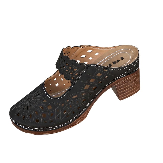 Mule Clogs for Women with Block Heel and Perforated Design, Casual Closed-Toe Slip-On Heeled Slippers for Spring and Summer