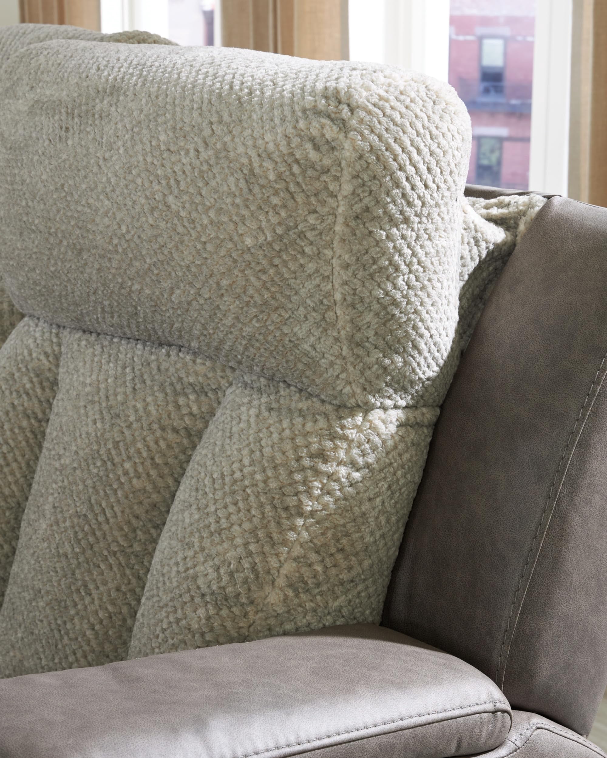Signature Design by Ashley Point Clear Gray Power Reclining Loveseat