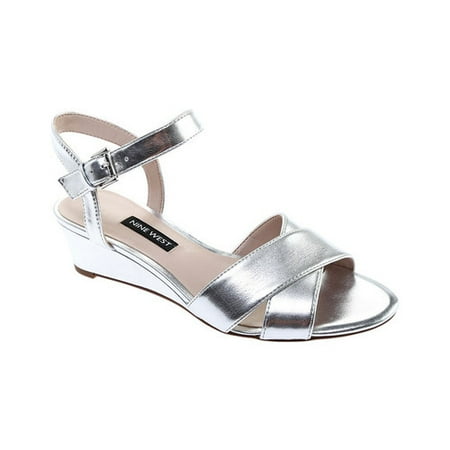 nine west silver flat shoes
