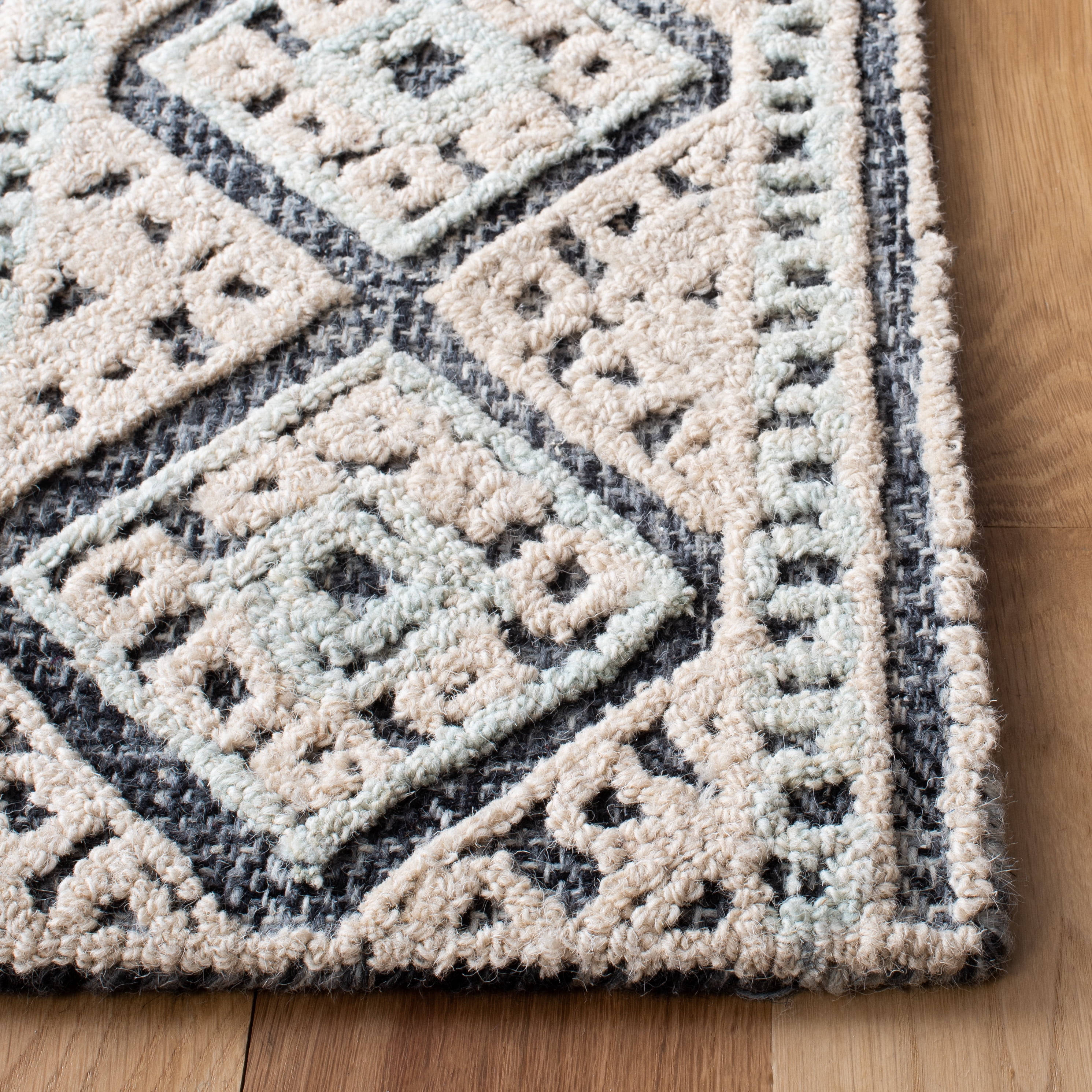 SAFAVIEH Aspen Katina Geometric Area Rug, Charcoal, 3' x 5'