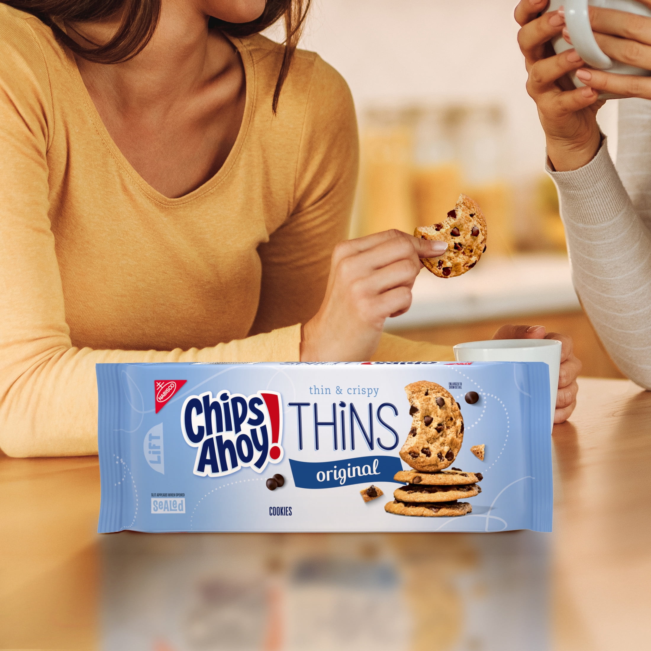 CHIPS AHOY! Thins Original Thin and Crispy Fudgy Chocolate Chip Cookies, 7 oz