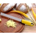 thumbnail image 2 of Rallador de queso de acero inoxidable Sunnimix Amarillo, 2 of 8