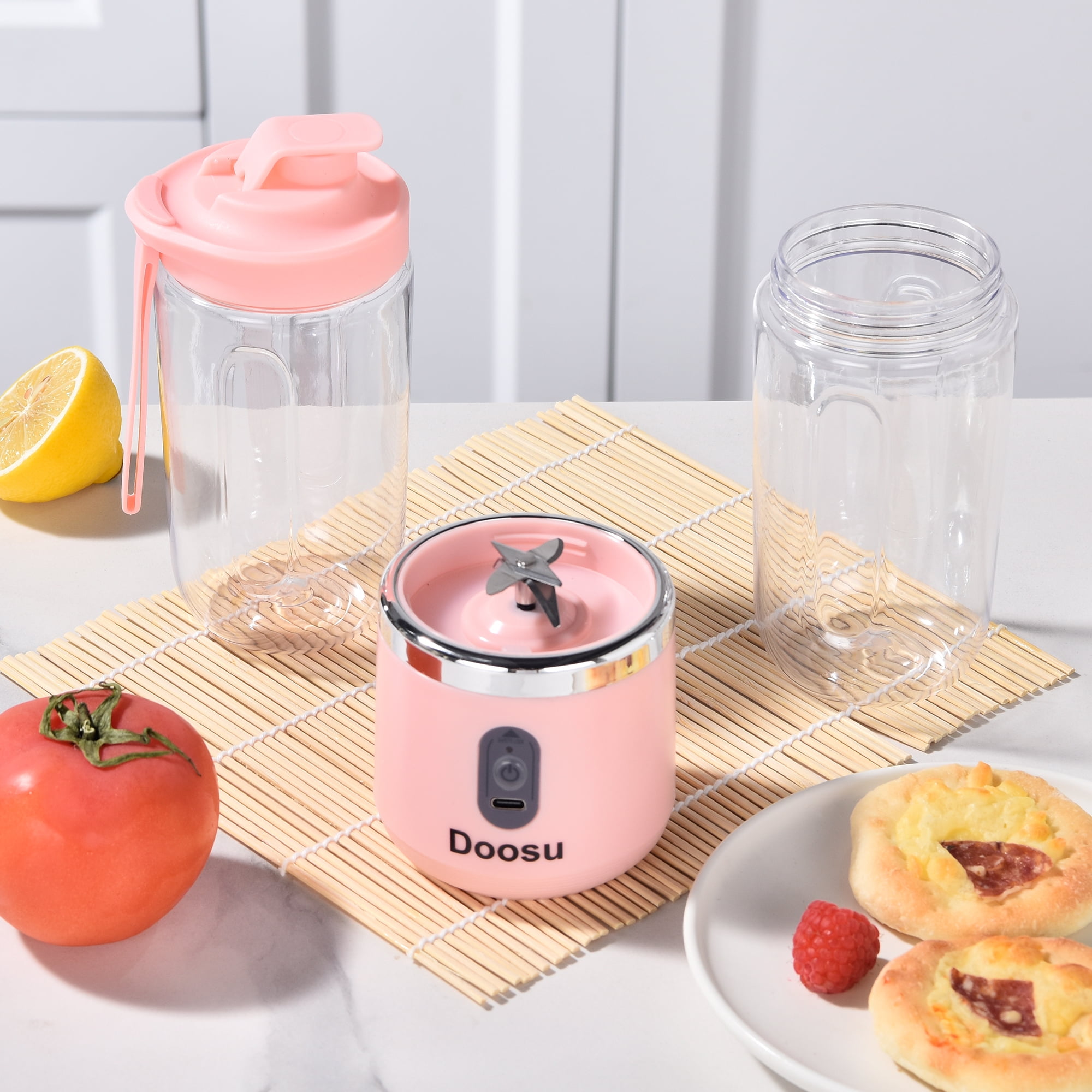 Doosu Juice Machine, Portable USB Charging Juicer Blender - Compact Design, Easy to Clean, Ideal for Smoothies and Shakes