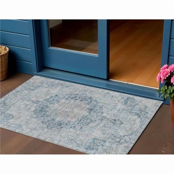 HomeRoots 607896 3 x 5 ft. Blue Floral Medallion Washable Indoor & Outdoor Rectangle Area Rug