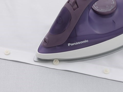 Panasonic NI-S630 Steam/Dry Iron - Ergonomic 1500W Iron with Ceramic Soleplate and U-Shaped Groove - Auto Shut Off and Anti-Calculcium Unit Installed - Corded Model with 1.9 m or 6.2 ft Cable