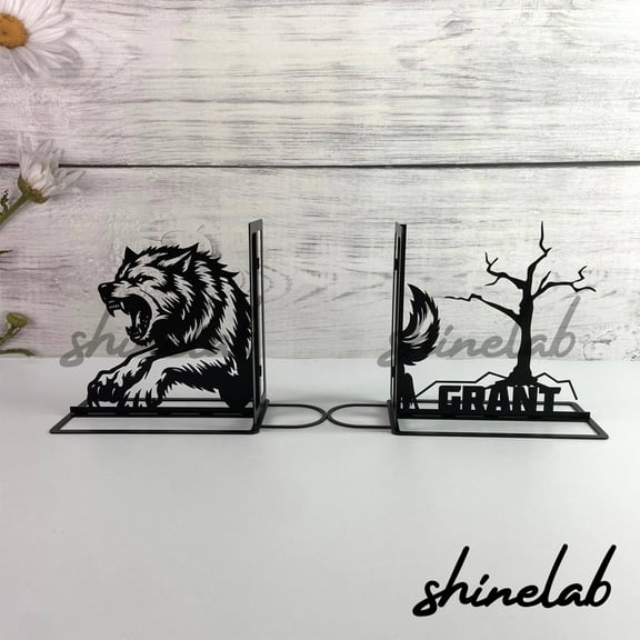 Shinelab Black Wolf Art Metal Bookends Wolf Name Bookend Gift, Antique Animal Table Bookshelf Decor 5684