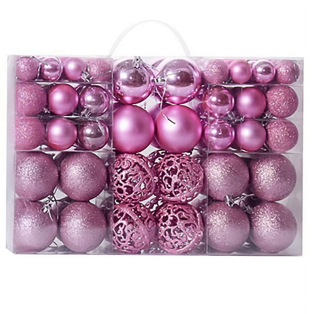 100 colgantes navideños.