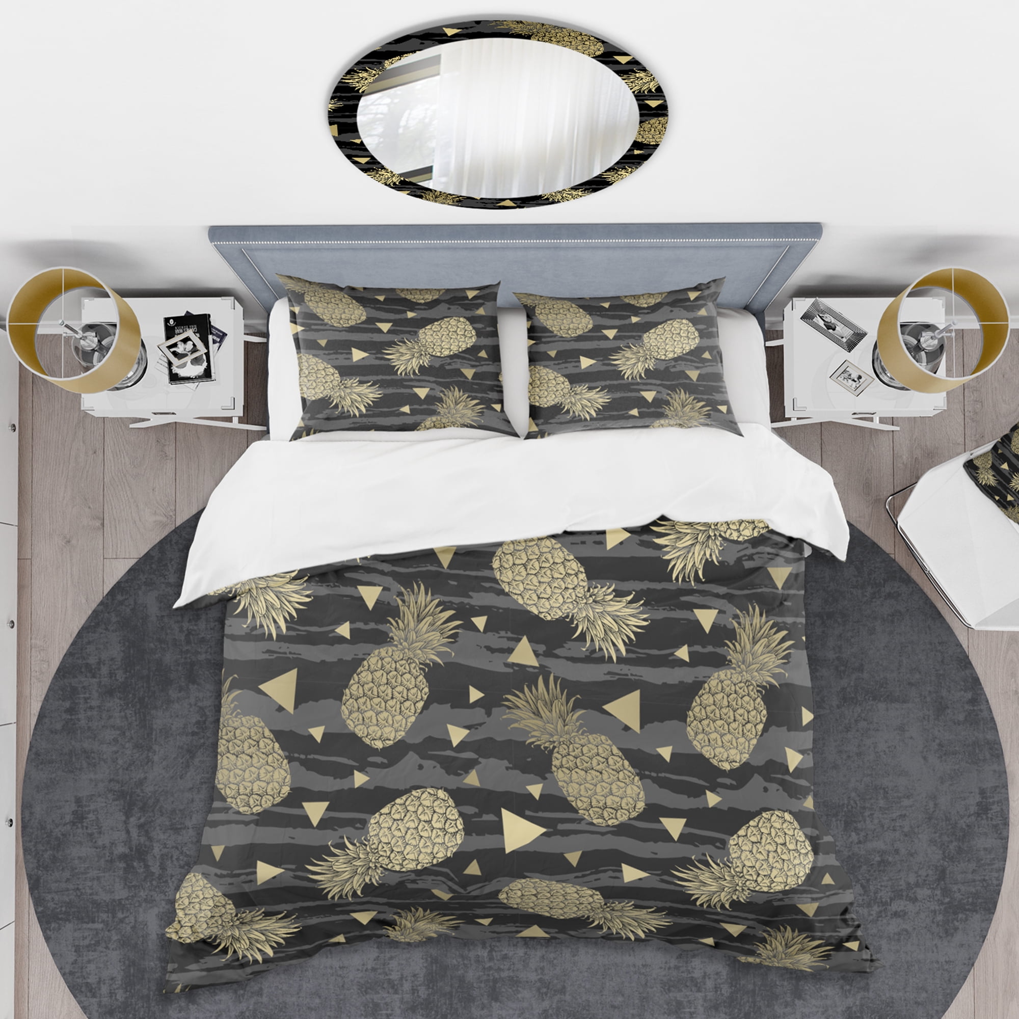 Designart 'Golden Pineapple On Black' Mid-Century Modern Duvet Cover Set