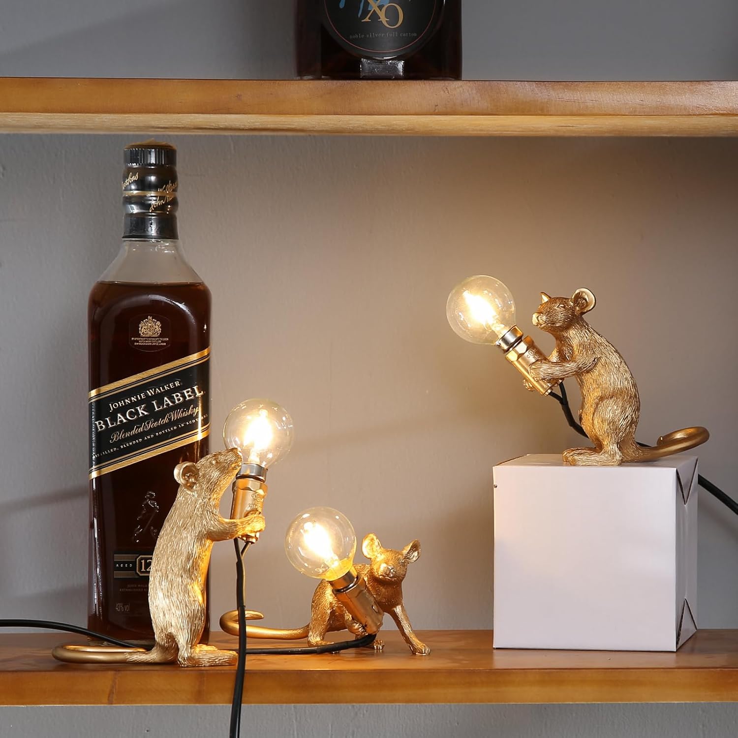 Modern Cute LED Resin Animal Mouse Table Lamp Art Mouse Bedside Gift Desk Lights Small Mini Mice Table Lamp Creative Mouse Desk Lamps