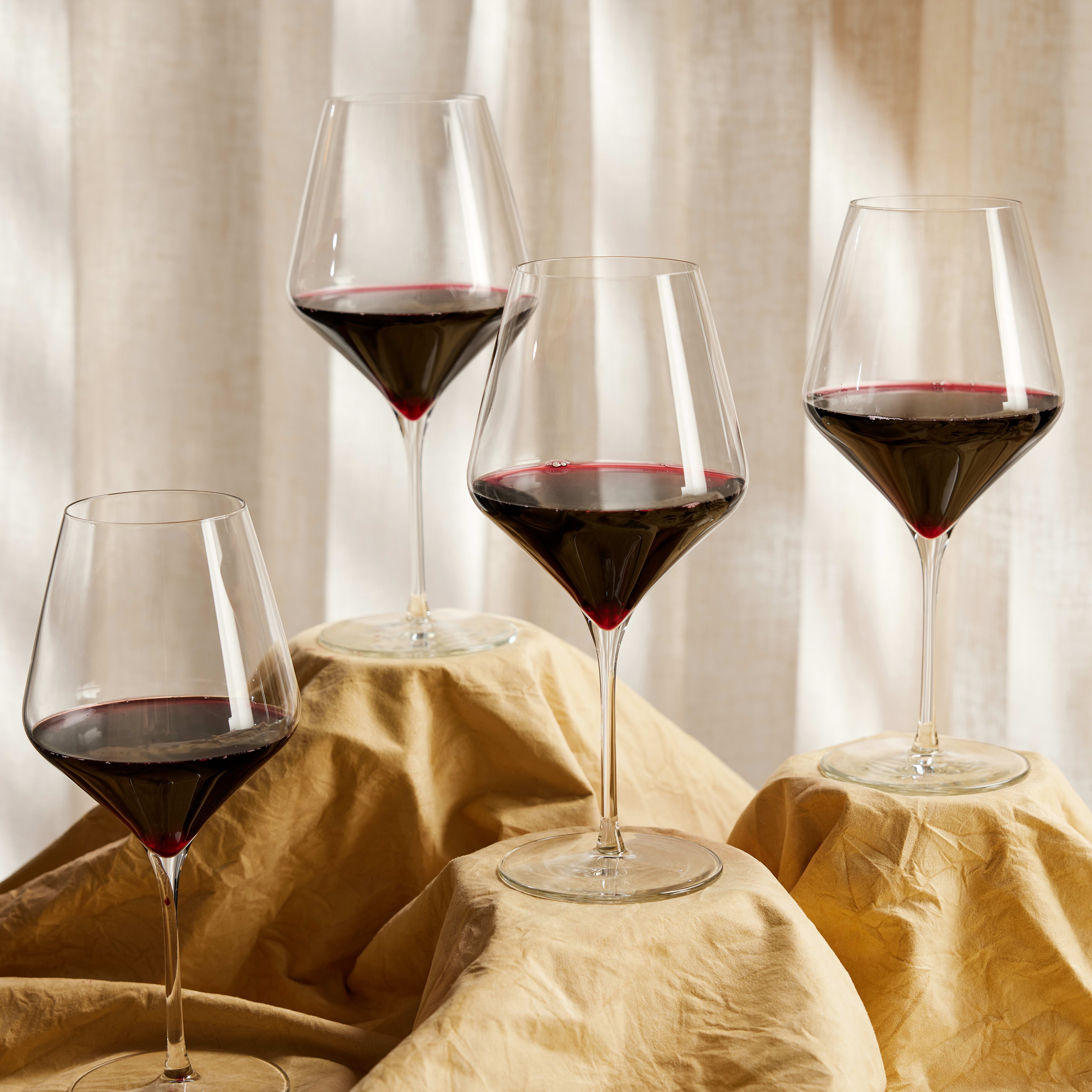 Red Wine Glass - Aver Glass, LLC.