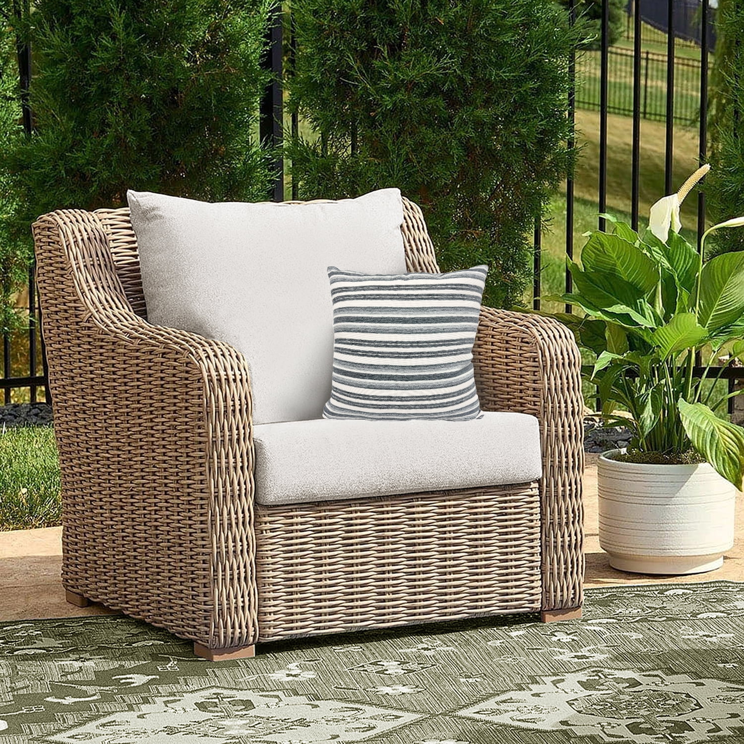Mainstays 18" x 18" Woven Stripe Decorative Throw Pillow, Grey