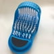 thumbnail image 4 of Seitruly Zapatilla De Limpieza Suave Para Hombre Con Piedra Pómez Y Cerdas Exfoliando Y Eliminando La Piel Muerta Ayudas para vestirse con gancho de botón, 4 of 6