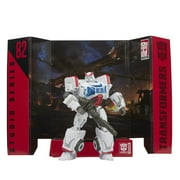 Transformers Studio Series 82 Deluxe Class Transformers: Bumblebee Autobot Ratchet