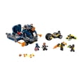 thumbnail image 2 of Set LEGO Super Heroes Marvel Vengadores Derribo en el Camión 76143, 2 of 4