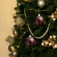 thumbnail image 5 of Adornos Navideños, 8 Bolas Navideñas Flocadas, Juego de Decoración Navideña, Varios Estilos de Adornos para Árboles de Navidad, Se Pueden Usar para Otras Fiestas., 5 of 6