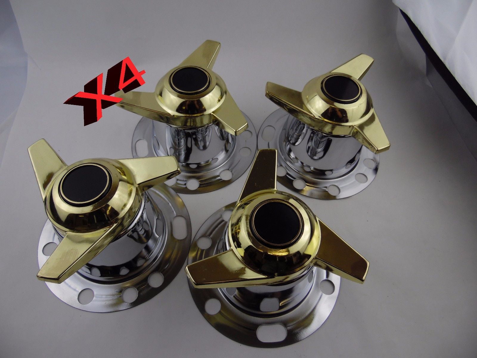 3 Wing 1/24 Wire Rims Wheels Model Lot of 3 Gold Chrome Knock Offs Spinners 2 