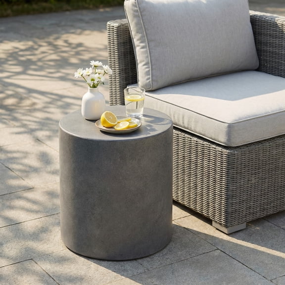 Christopher Knight Home 15.75" Outdoor Lightweight Concrete Round Accent Table, Charcoal Black