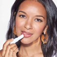 thumbnail image 3 of Bálsamo labial Honest Beauty teñido de fruta de dragón, vegano, libre de crueldad animal, 3 of 9