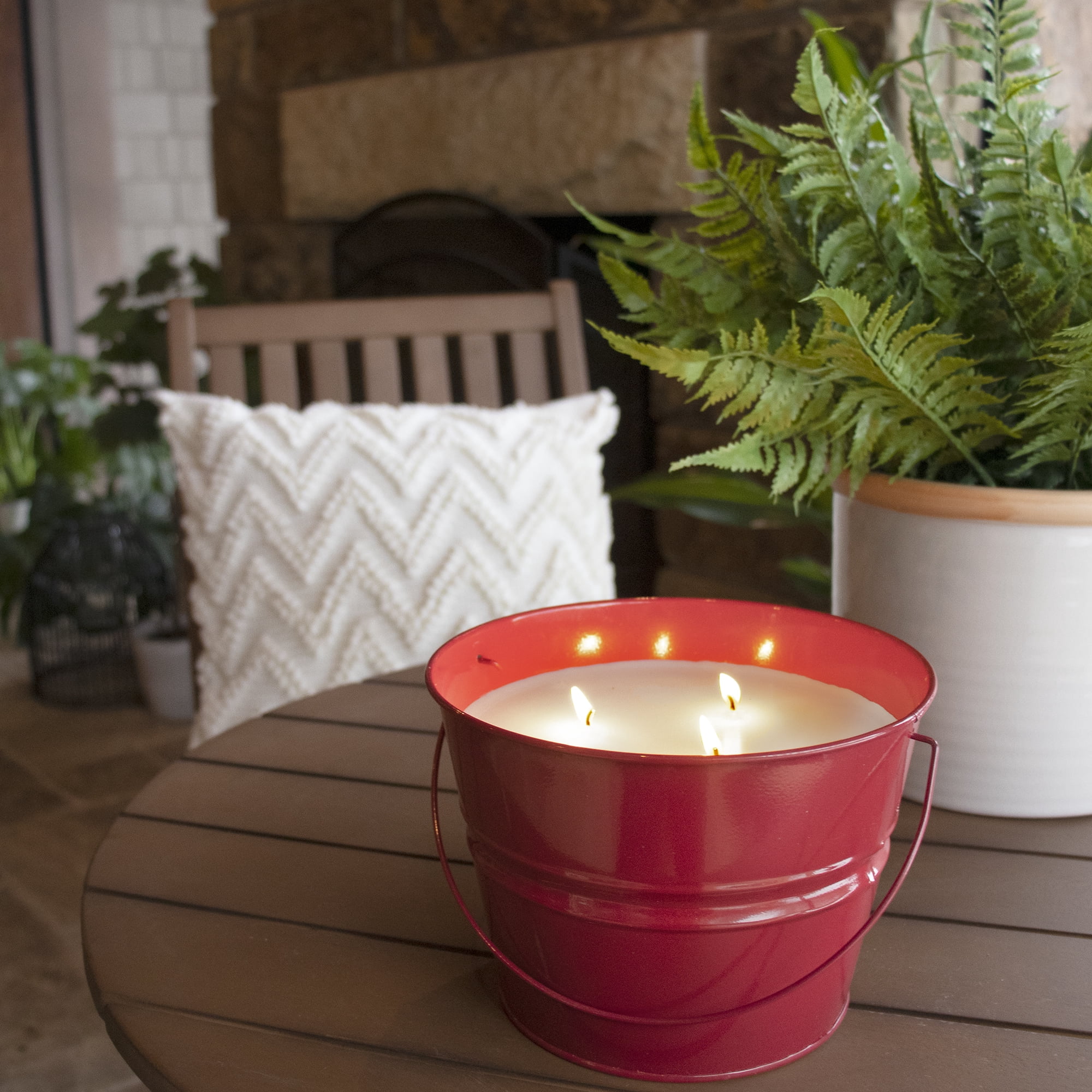 Mainstays Outdoor Citronella Bucket Candle, 30oz, Multiple Colors