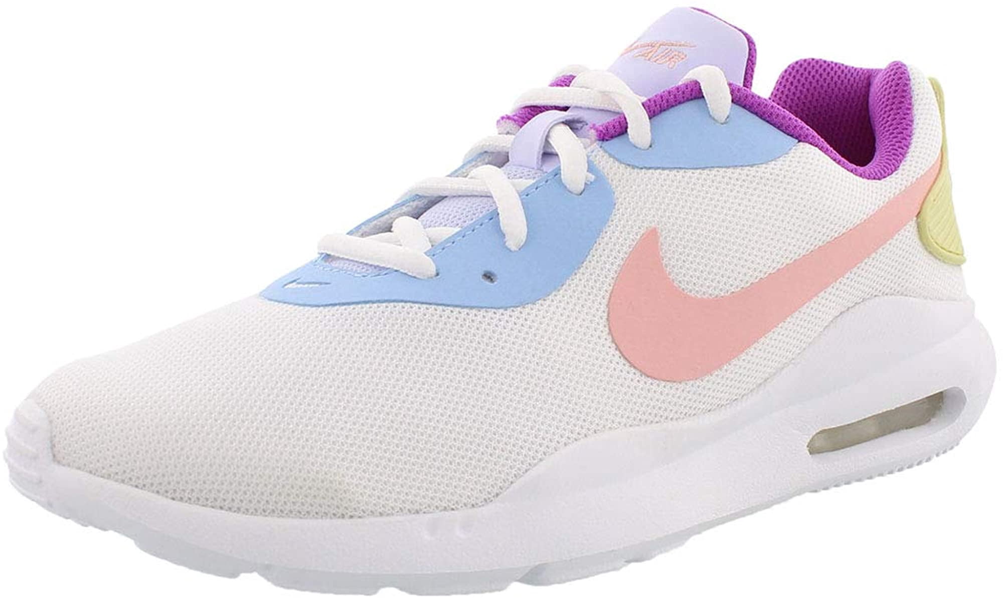 Nike Womens Air Max Oketo Sneaker 
