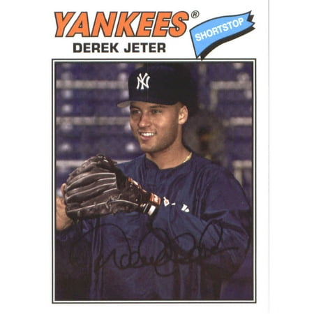 Derek Jeter Autograph Baseball - 2018 Topps Archives #200 Derek Jeter New York Yankees Baseball Card