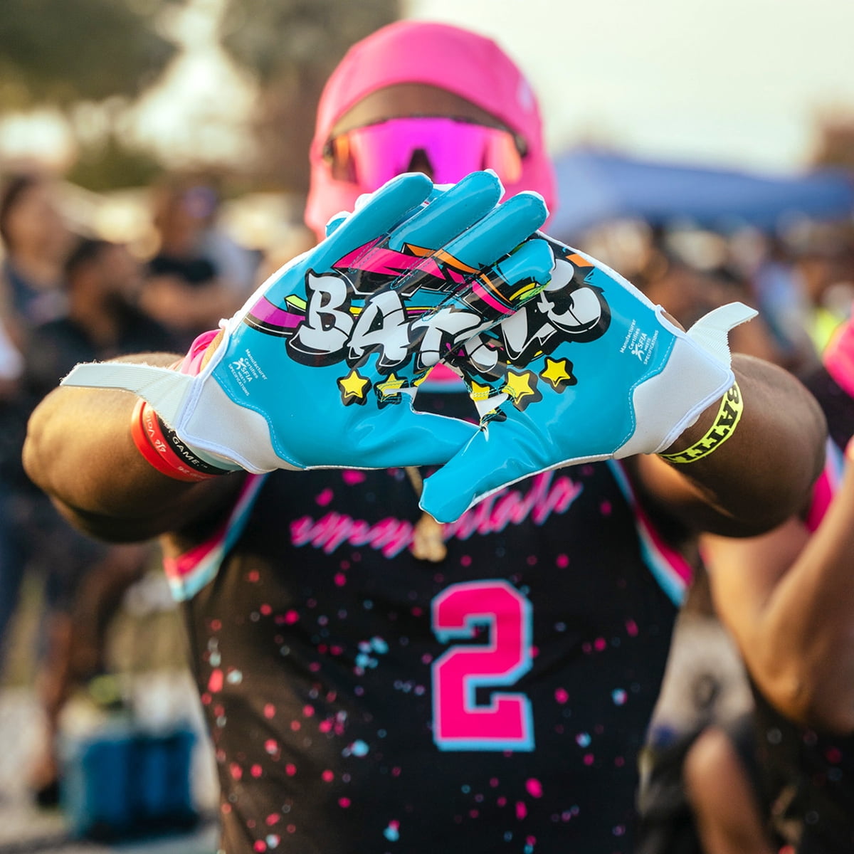 Battle Sports Graffiti23 Doom Youth Football Receiver Gloves - Medium